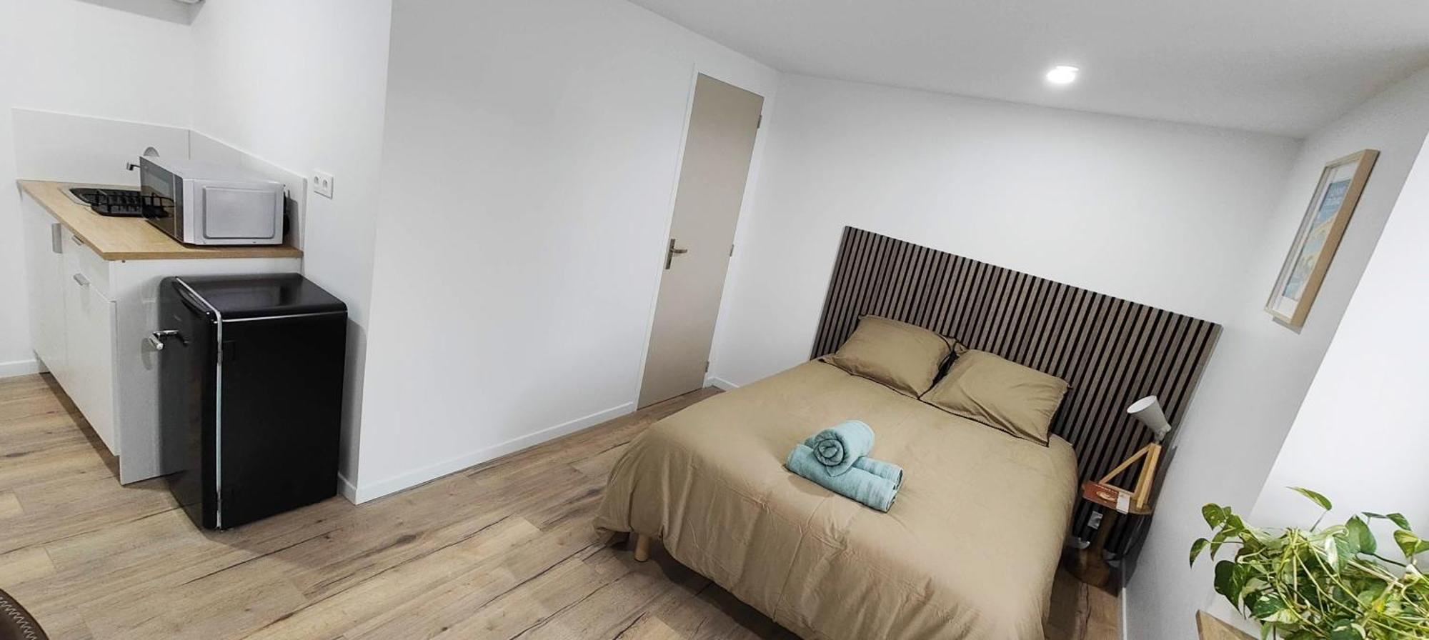 Le Qg Aparthotel Codolet ภายนอก รูปภาพ